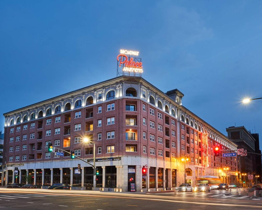 Broadway Palace Apartments